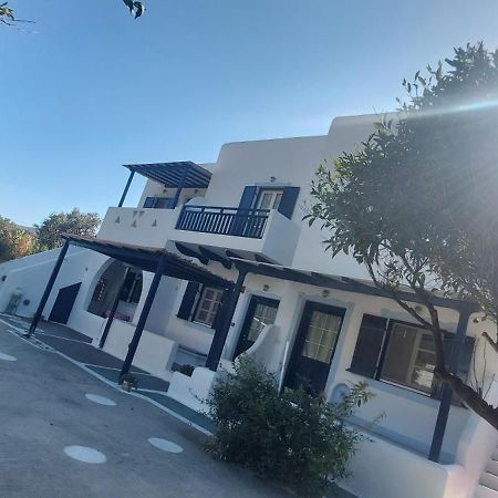Apartamento Ο Μπαξεσ Livadi  Exterior foto