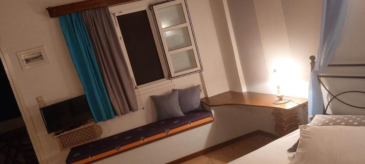 Apartamento Ο Μπαξεσ Livadi  Exterior foto