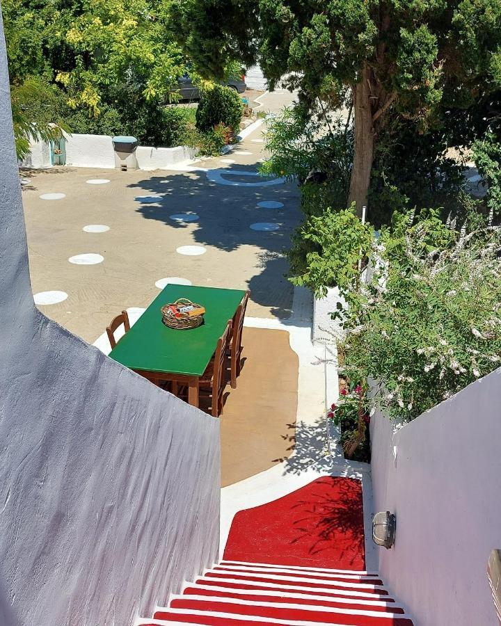 Apartamento Ο Μπαξεσ Livadi  Exterior foto